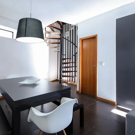 Tatil Evi Panoramic River View Downtown With Terrace *