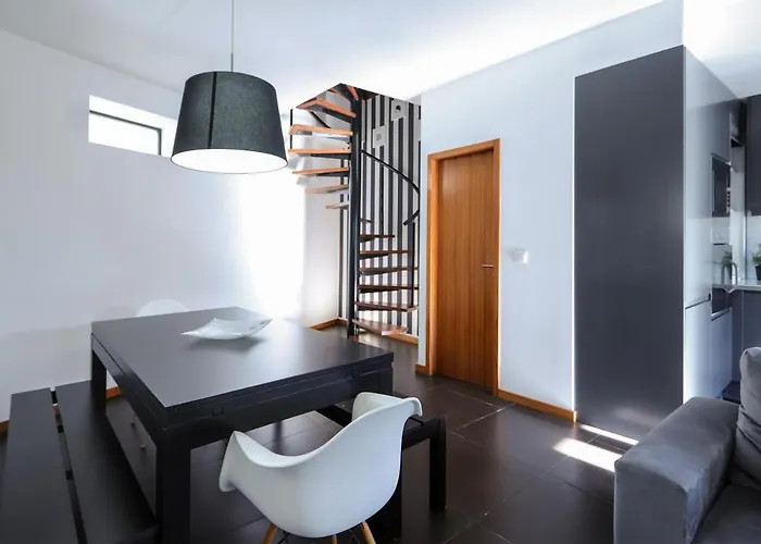 בית נופש Panoramic River View Downtown With Terrace *