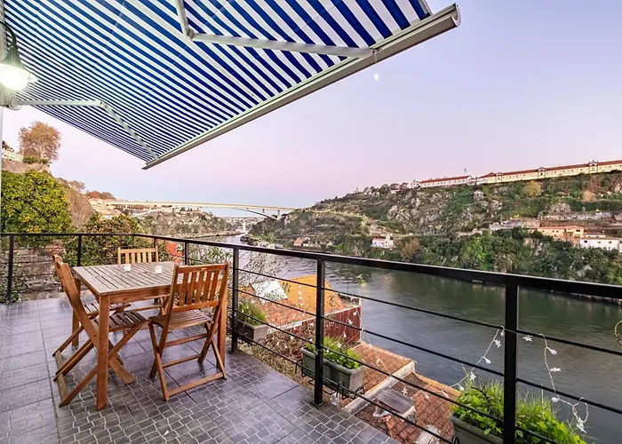 Panoramic River View Downtown With Terrace Oporto